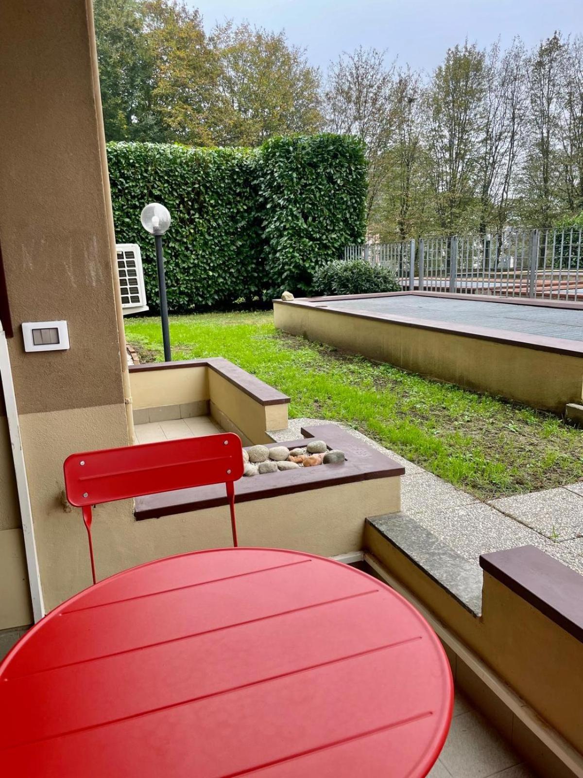 33 Borgo Ticino Lux Free Parking & Private Garden Apartment ปาเวีย ภายนอก รูปภาพ